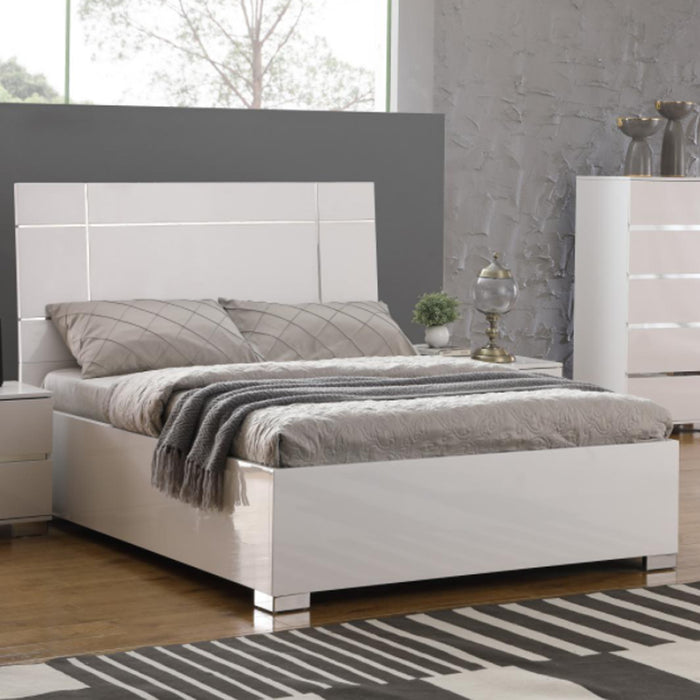 Helsinki High Gloss King Size Bed In White